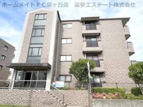 EverGreen(エバーグリーン)泉ヶ丘1号館の外観