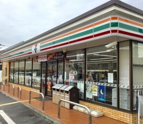 セブンイレブン 堺深井水池町店