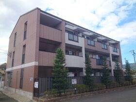 シャルム山本の外観