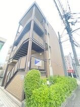 ルナアーク ファーストの外観