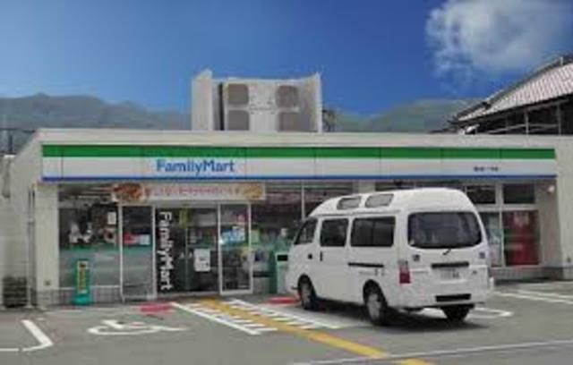 ファミリーマート曙川東一丁目店