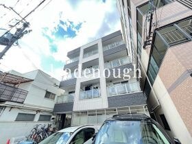 ソレアード京橋の外観