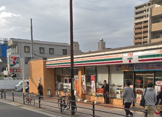 セブンイレブンJR放出駅西店