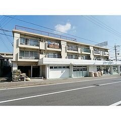 写真:メゾン親名の外観