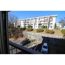 相生山団地43棟の外観