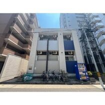 リブラ金山の外観