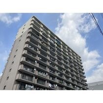 サンベアーマンション金山の外観