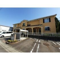 バロン・四辻の外観