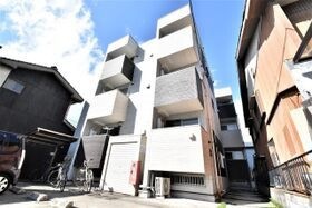 Solid名駅南の外観