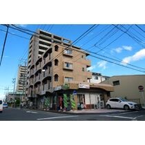 プレズ名古屋庄内通の外観