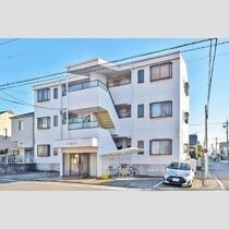 グランドハイムの外観