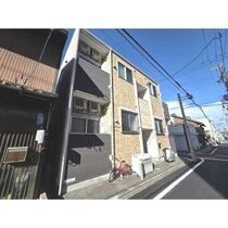 CASA DE LISAの外観