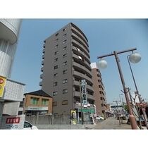 ハイフラッツ213の外観