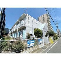 美芳ハイツの外観