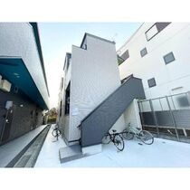 ヴァンクール中小田井(ヴァンクールナカオタイ)の外観