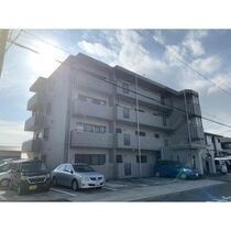 第5田中ビルの外観