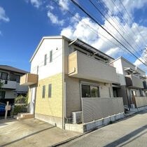 フィオーレ米野B棟の外観
