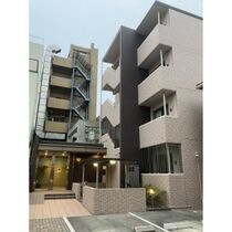 グランシャトゥ那古野の外観