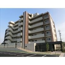 ヒルズ大清水Eの外観