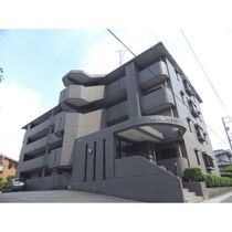 セントラルハイツ中平の外観