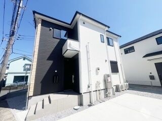 写真:日野市三沢5丁目の外観