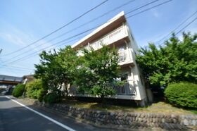 タンドリア伊野の外観