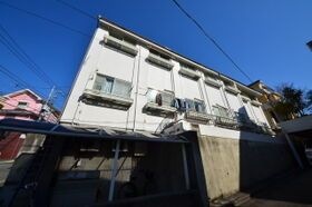 多摩市永山2丁目の外観