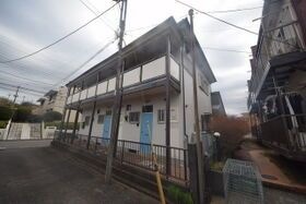 多摩市馬引沢1丁目の外観