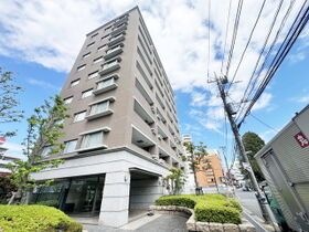 LANAI GARDEN SHINYURI EASTの外観