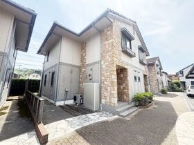 グリーンフォレスト聖蹟Eの外観