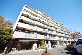 ファインクレスト若葉台の外観