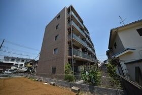 メゾン大塚の外観