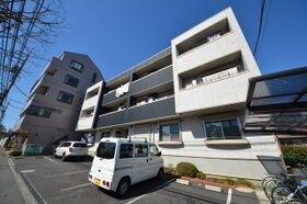 ベレオ唐木田の外観