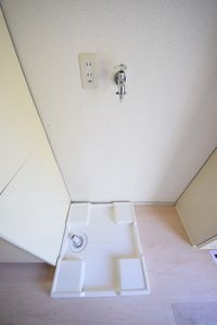 ★やっぱり洗濯機は室内ですよね★