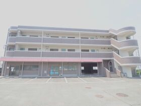 マンション赤坂の外観