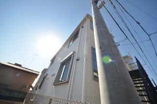 写真:Maple East&Westの外観