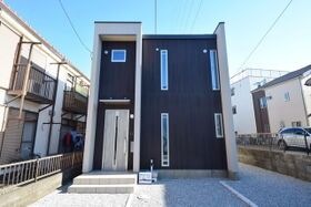 相模原市中央区相模原8丁目貸戸建住宅の外観