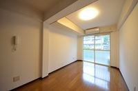 ★大きな窓が、お部屋を明るくしてくれます★