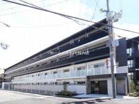 Alivis緑橋の外観