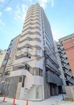アドバンス大阪城ベレッツァの外観