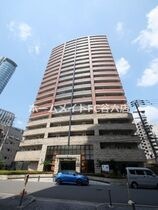 カスタリアタワー肥後橋の外観