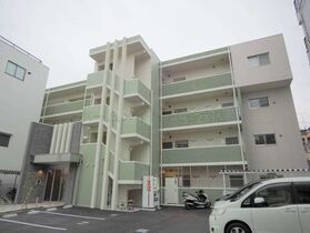 グリーンコート東小路の外観