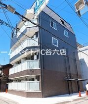 Urban Hills 東小橋の外観