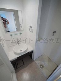 洗面所