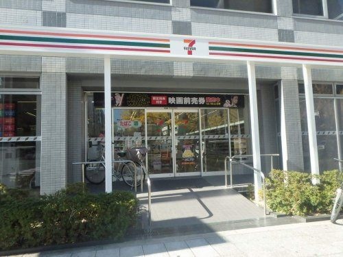 セブンイレブン　大阪靭本町２丁目店