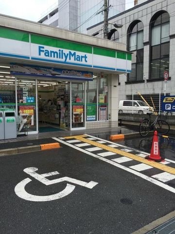 ファミリーマート 天六北店
