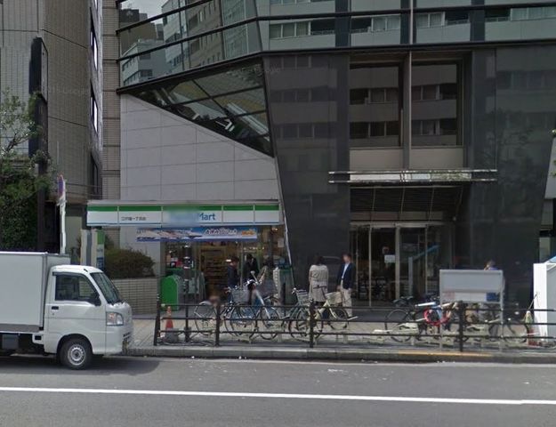 写真:ファミリーマート 江戸堀一丁目店