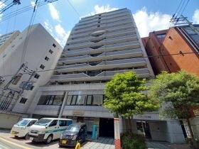 エステートモア赤坂の外観