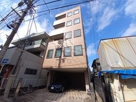JTRビルの外観