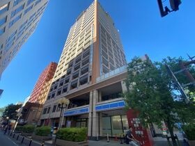 ディーウイングタワーの外観